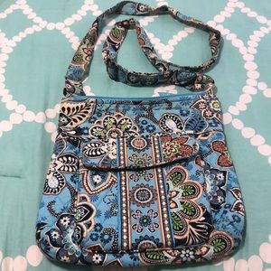 Crossbody purse